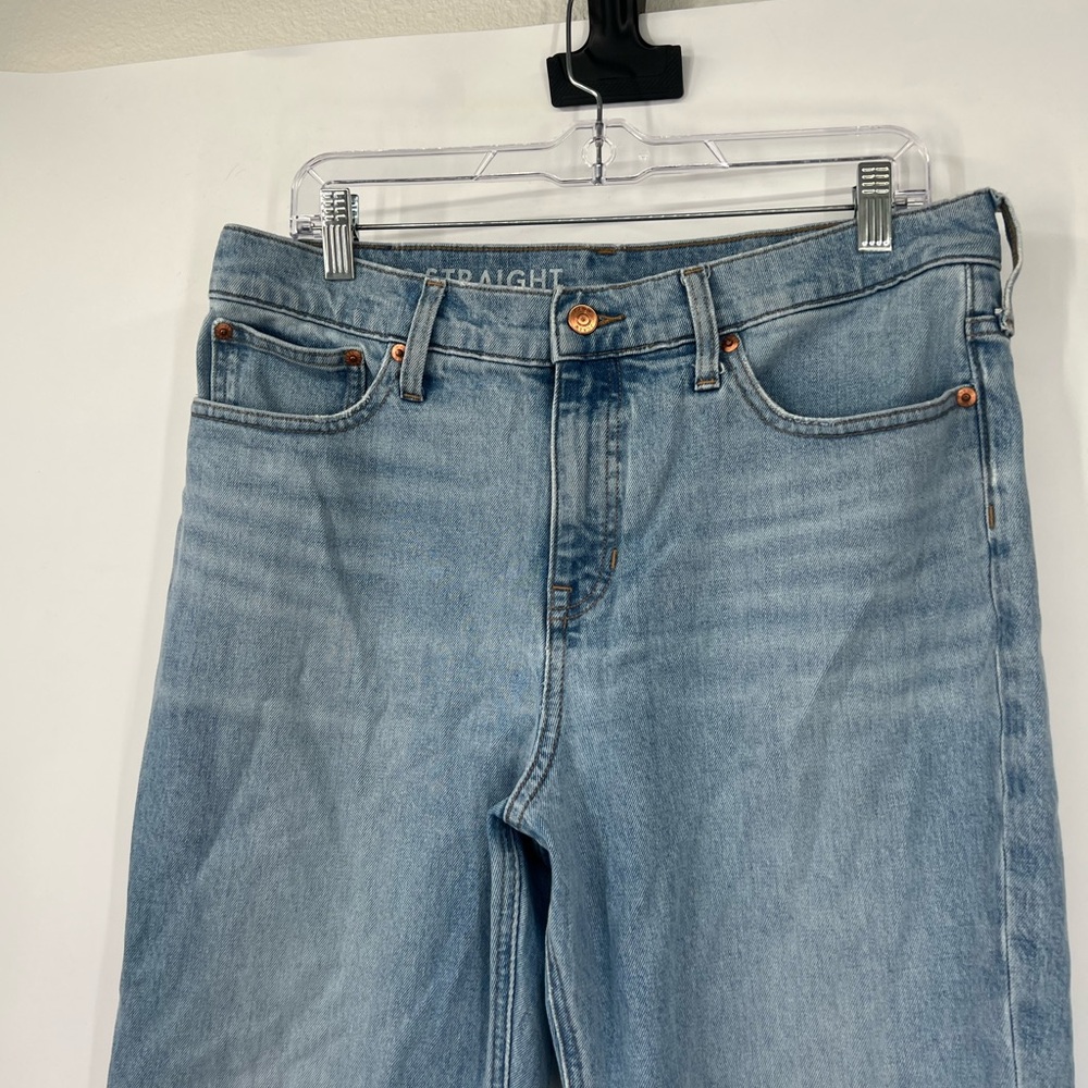 J. Crew High-Rise '90s Classic Straight Jeans in Honeydew Wash - Picture 2 of 9